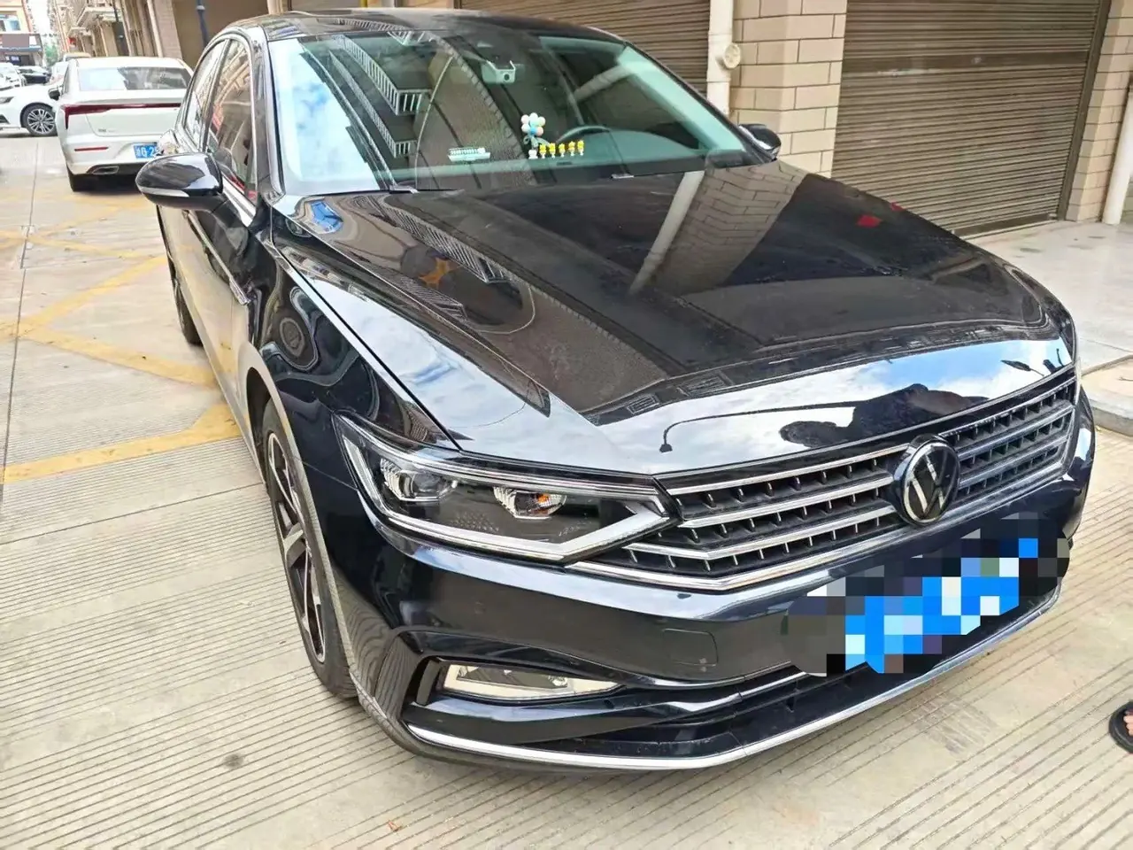 Volkswagen 2020 Magotan 2.0TSI 330TSI luxury automatic transmission 2
