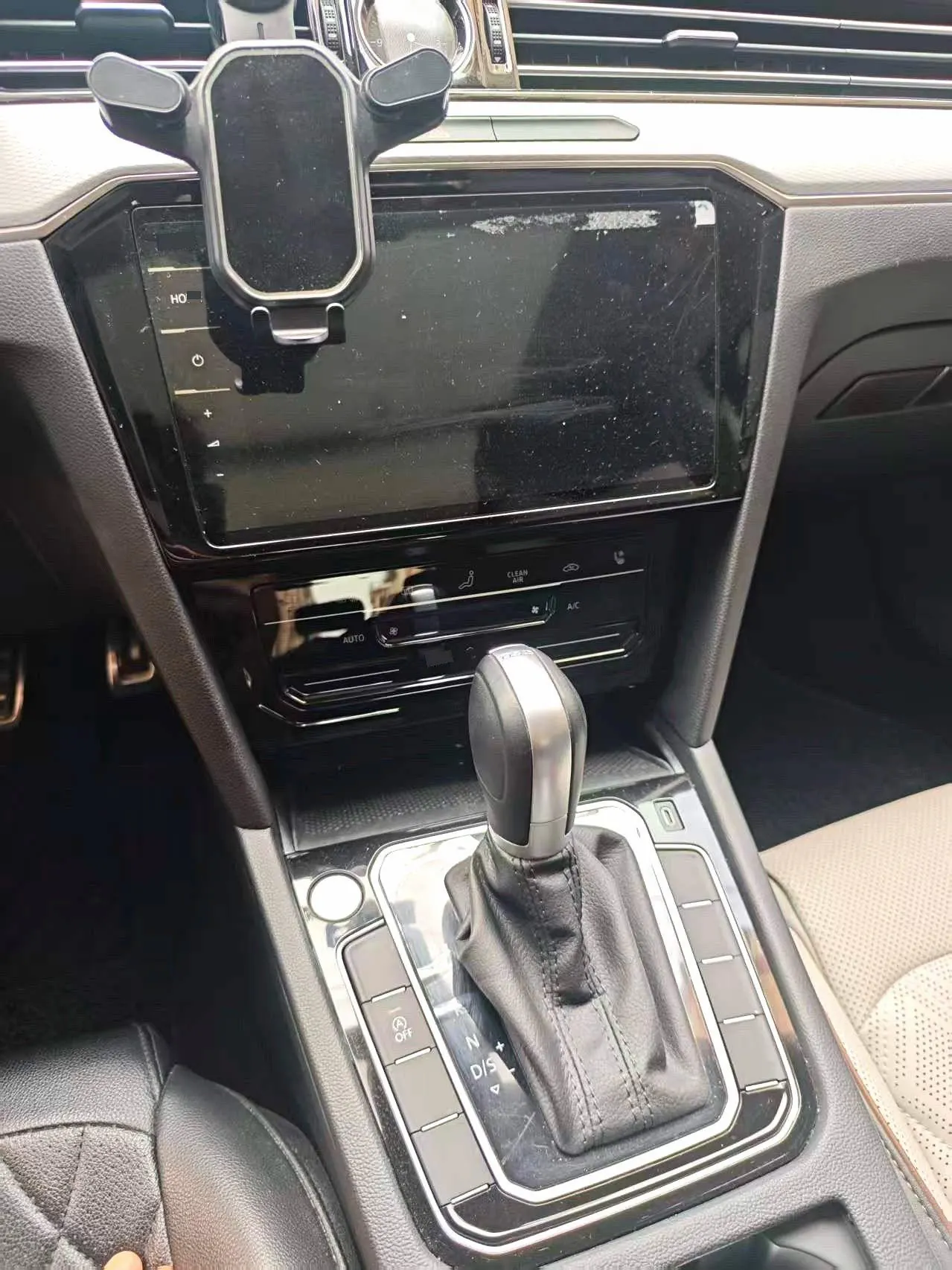 Volkswagen 2020 Magotan 2.0TSI 330TSI luxury automatic transmission 6