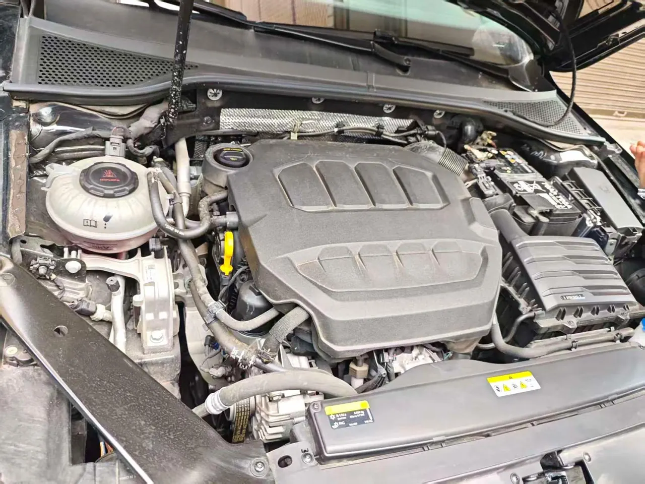 Volkswagen 2020 Magotan 2.0TSI 330TSI luxury automatic transmission 7