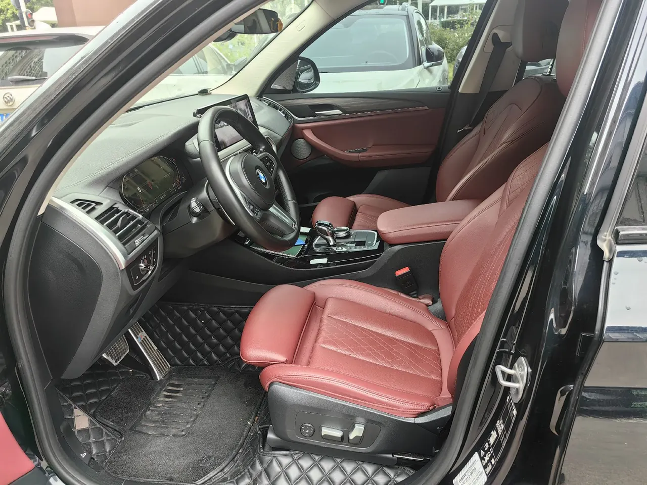 BMW 2022 X3 xDrive30i 2.0T Leading M Obsidian Night Suit Automatic Gear 6
