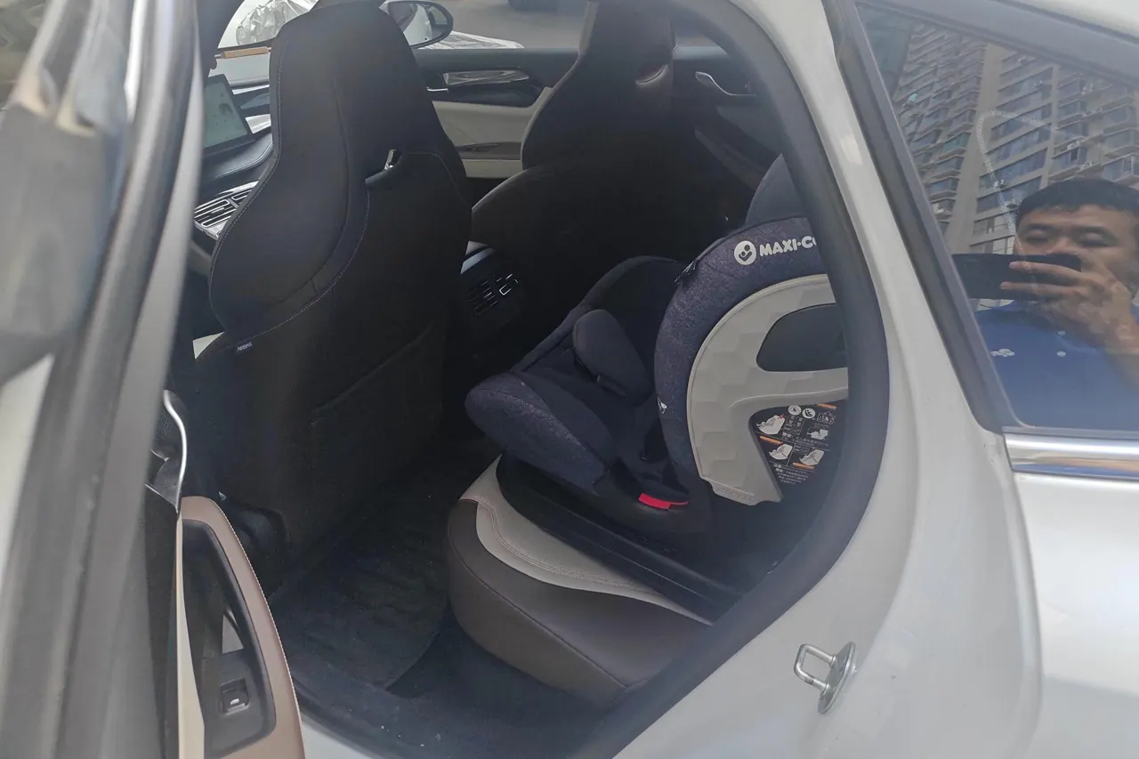 BYD 2024 Qin PLUS DM-i 1.5 stepless glory version 55KM leading automatic gear 5