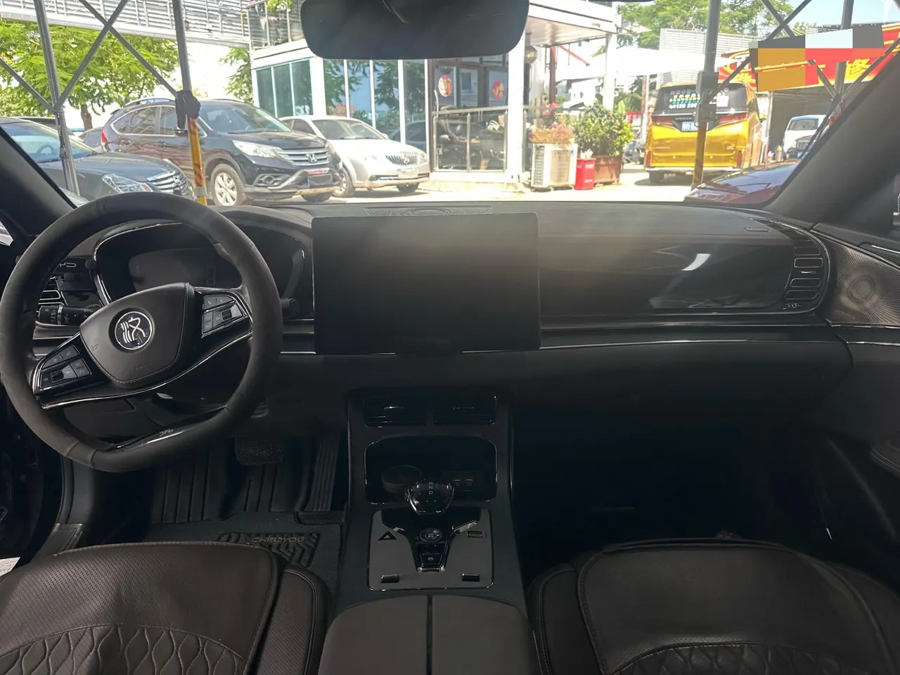 BYD 2020 Han four-wheel drive high-performance flagship automatic gear 6