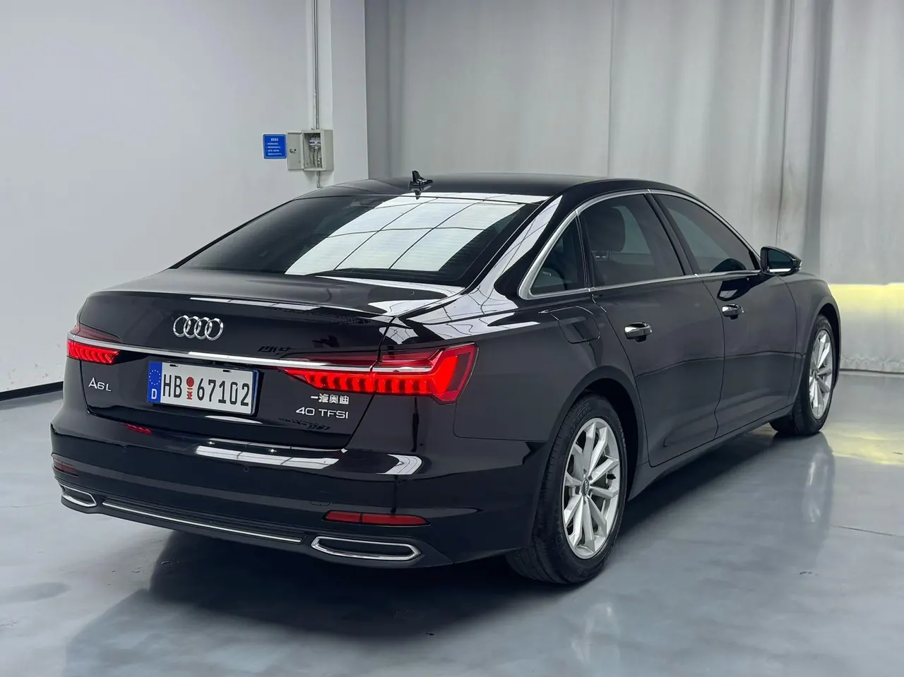 Audi 2020 A6L 2.0TFSI 40TFSI Deluxe Elegant Automatic 2