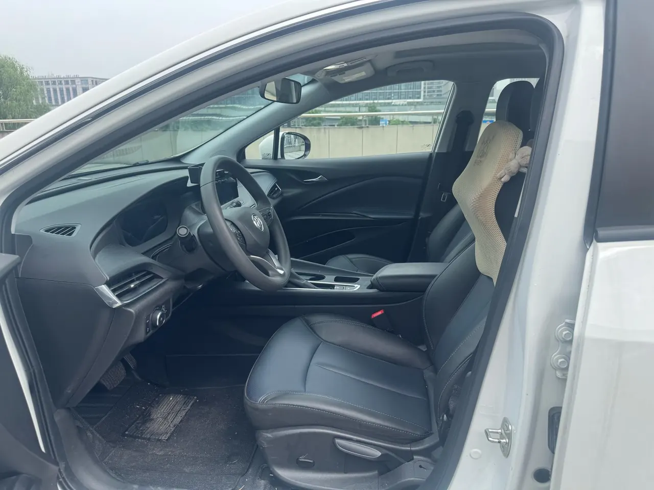 Buick 2024 micro blue 6(VELITE 6) 450km premium PLUS automatic gear 4