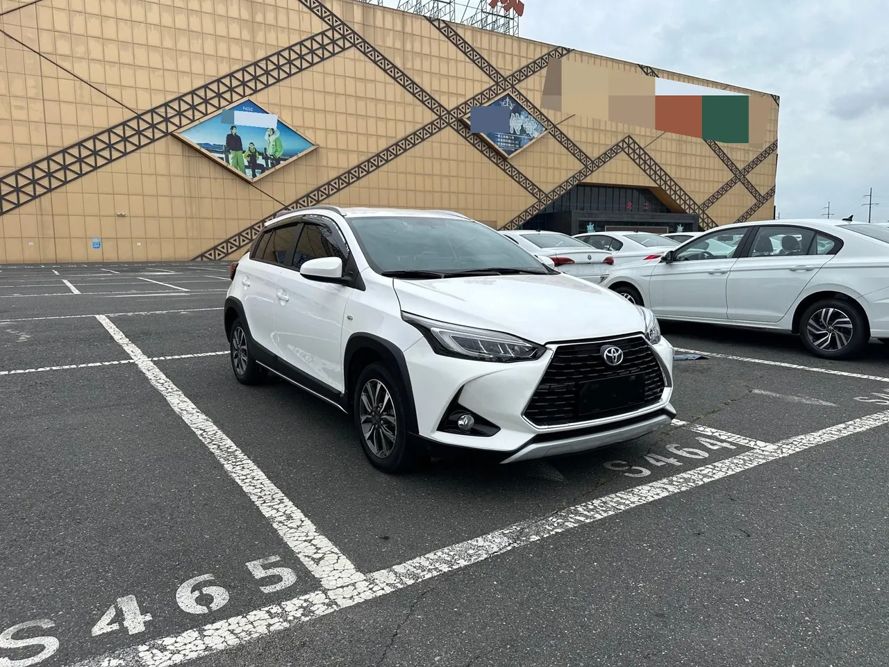 Toyota yaris 2022 YARiS L to dazzle 1.5 stepless luxury PLUS version of automatic gear 3
