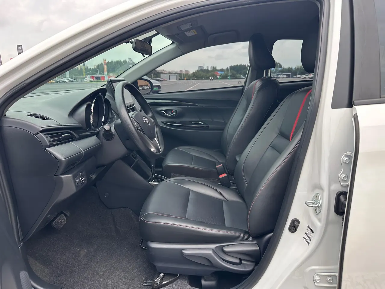 Toyota yaris 2022 YARiS L to dazzle 1.5 stepless luxury PLUS version of automatic gear 4