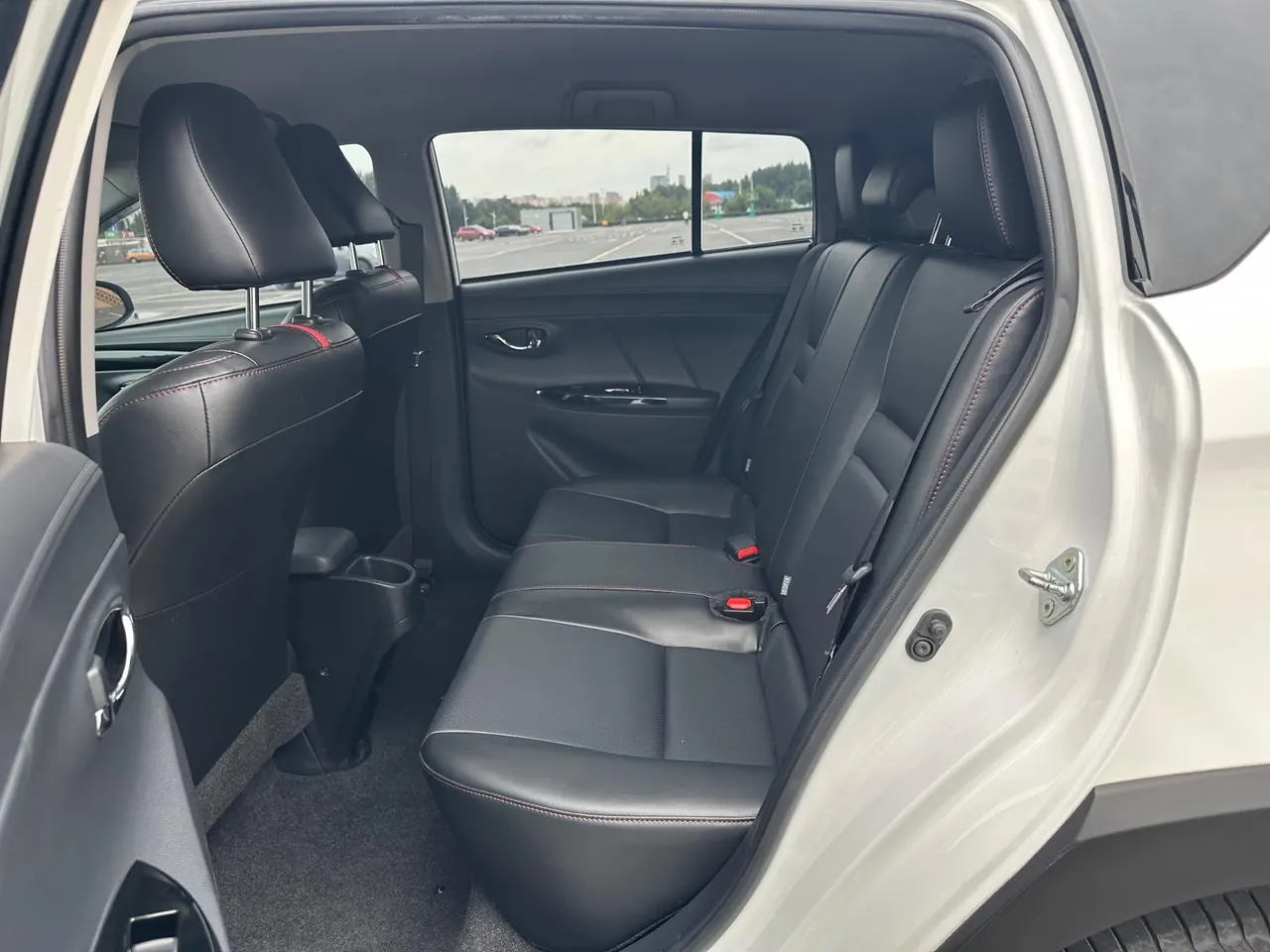 Toyota yaris 2022 YARiS L to dazzle 1.5 stepless luxury PLUS version of automatic gear 5