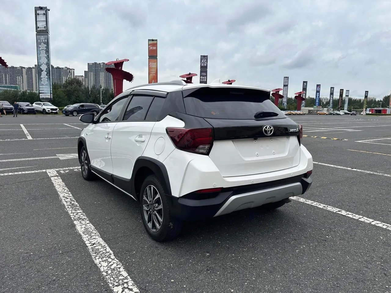 Toyota yaris 2022 YARiS L to dazzle 1.5 stepless luxury PLUS version of automatic gear 8