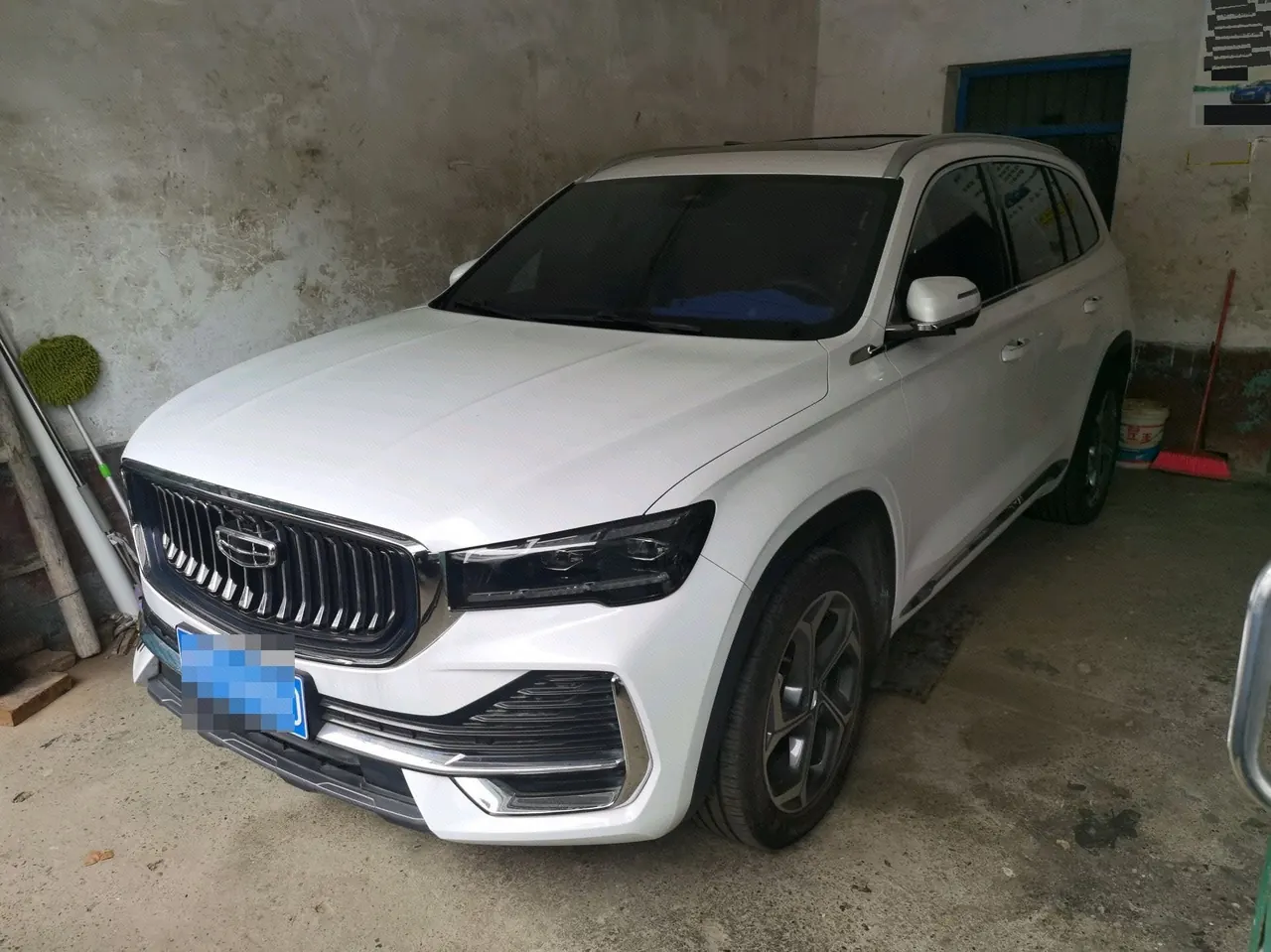 打开图片灯箱:Geely 2024 XingyueL (Monjaro) 2.0TD EVO Two-Drive Long Wind Edition Automatic Gear