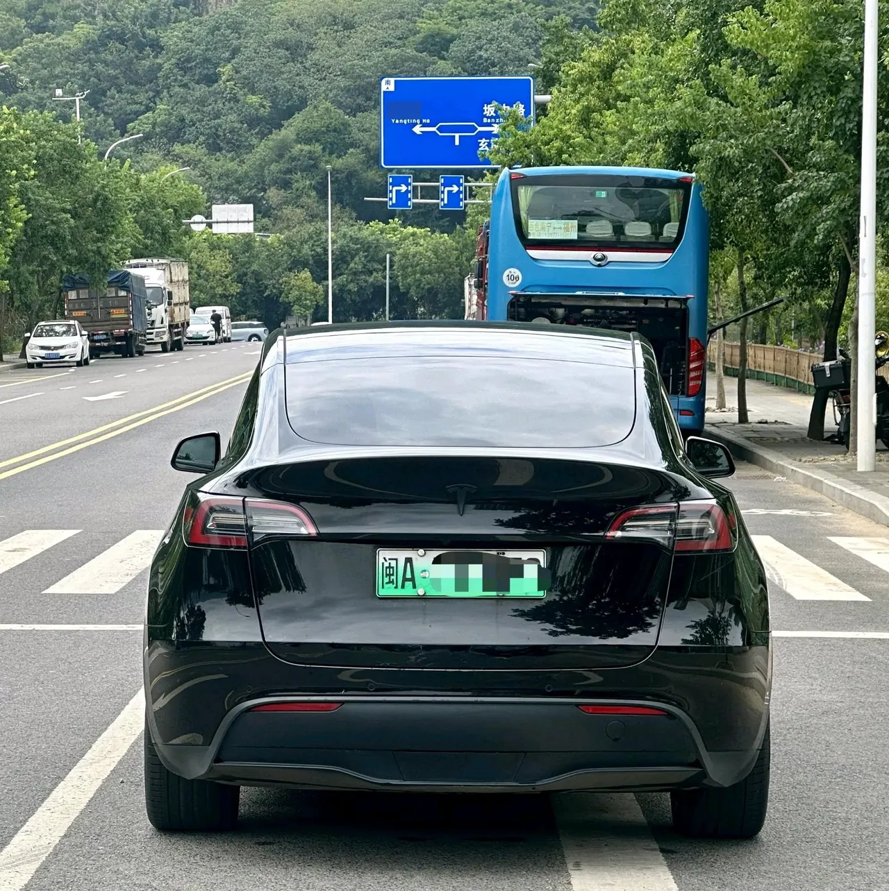 Tesla 2022 Model Y rear-wheel drive version (facelift) automatic gear 5