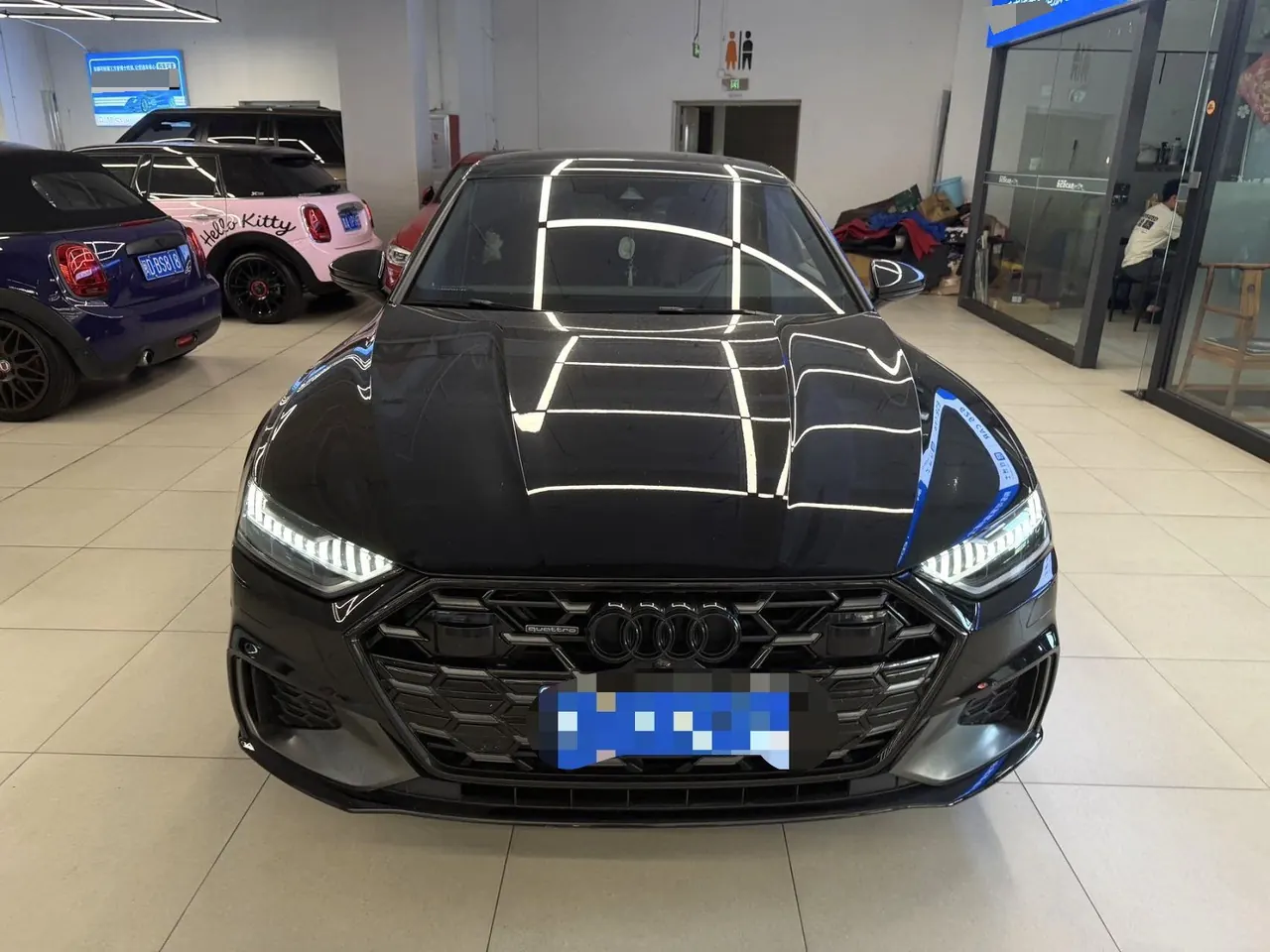 Audi 2024 A7L 2.0TFSI 45TFSI Quattro Black Samurai Edition Automatic Gear 2