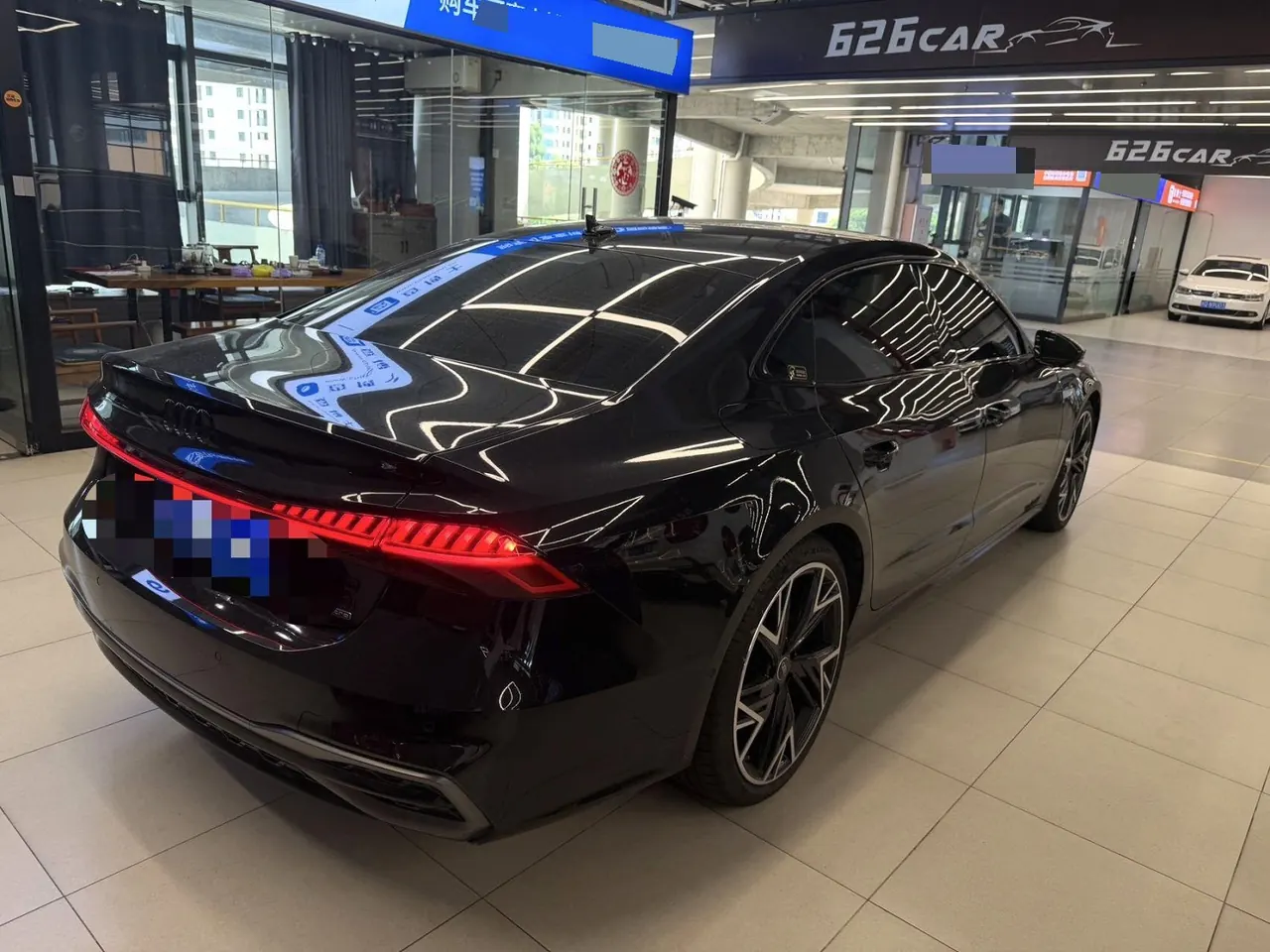 Audi 2024 A7L 2.0TFSI 45TFSI Quattro Black Samurai Edition Automatic Gear 4