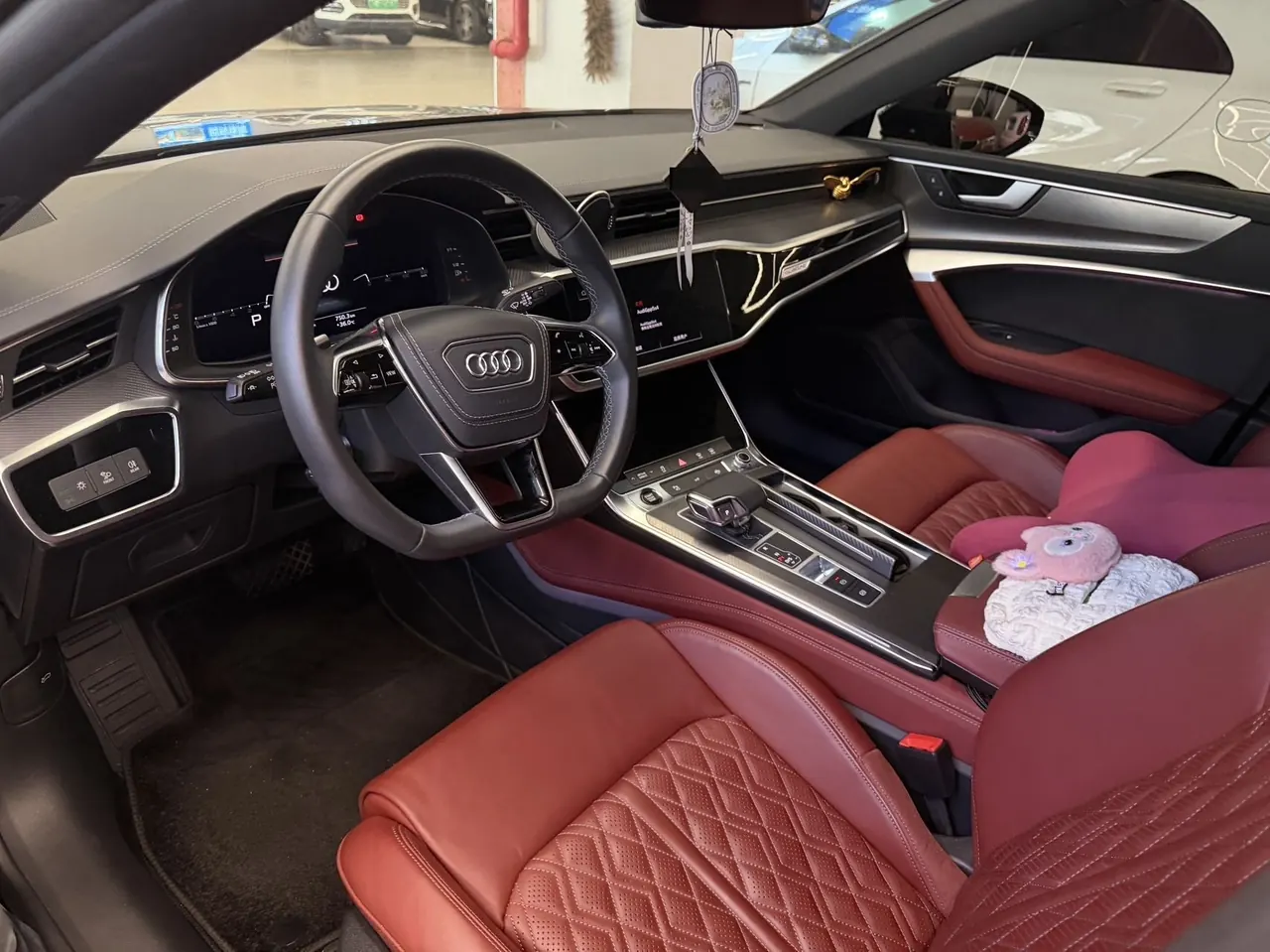 Audi 2024 A7L 2.0TFSI 45TFSI Quattro Black Samurai Edition Automatic Gear 8