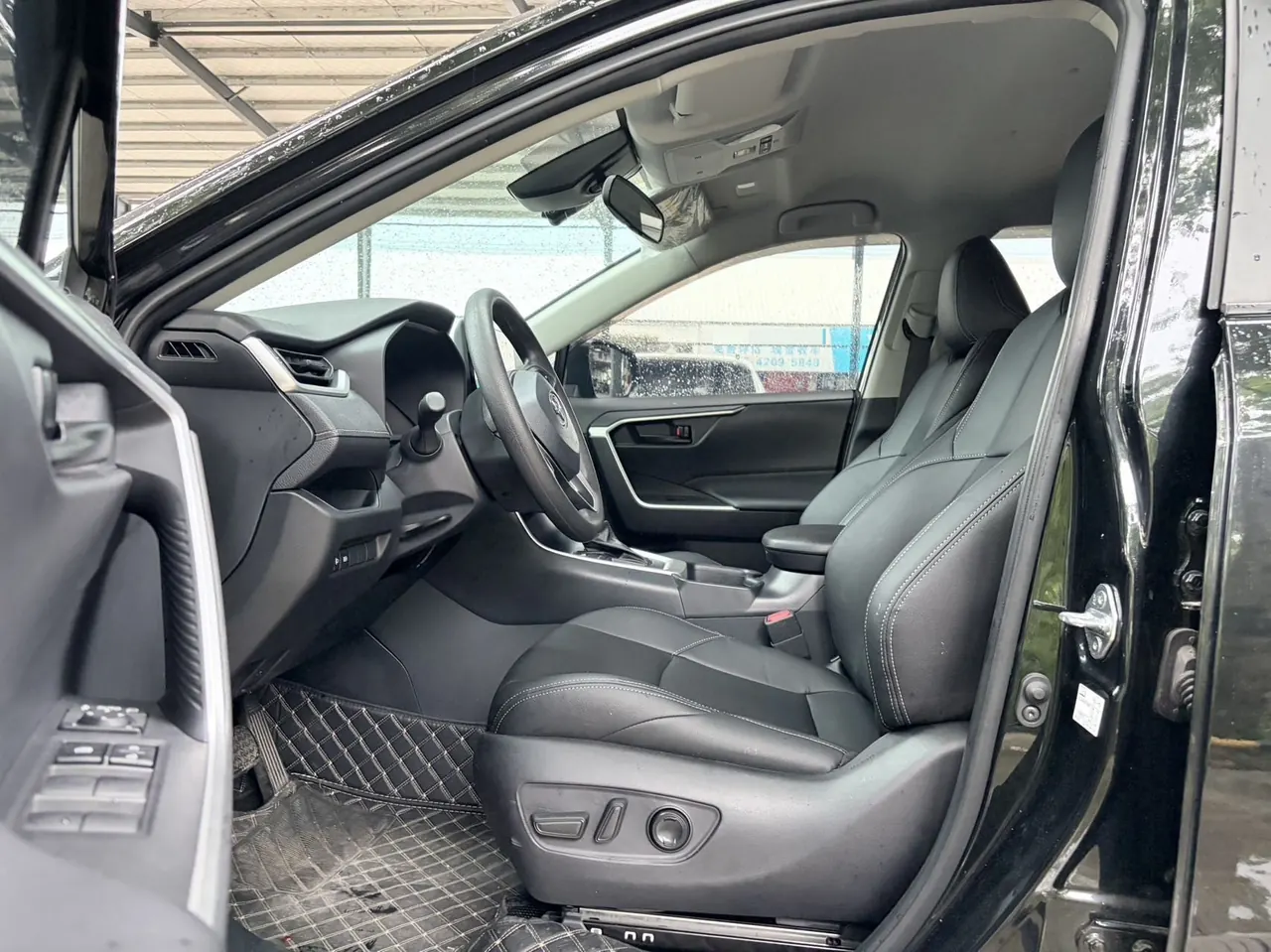 Toyota 2024 Wilanda 2.0 Stepless Two-Drive Leading Edition Automatic Gear 2