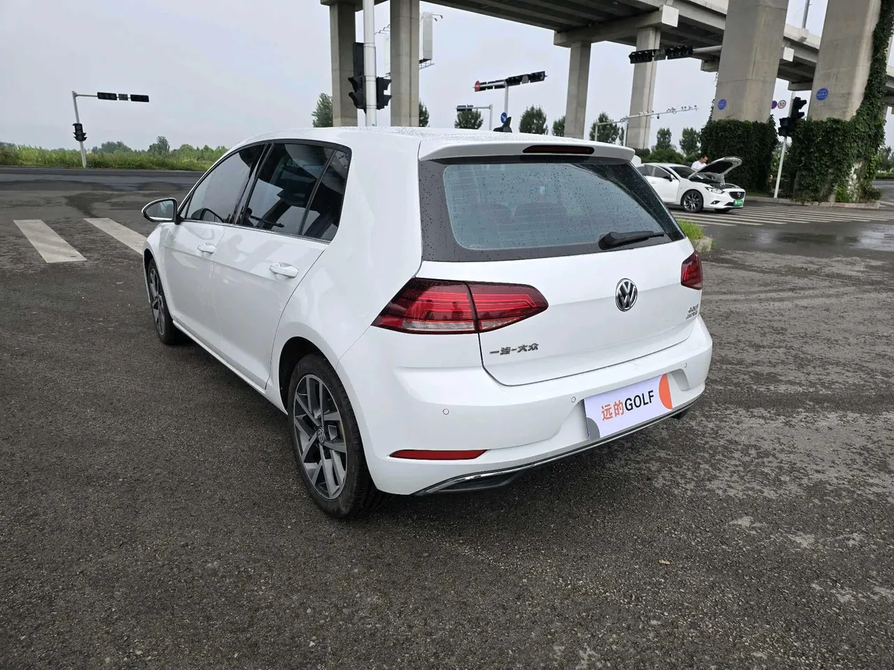 Volkswagen 2020 Golf 7 1.4TSI 280TSI Beloved Edition Comfortable Automatic 9