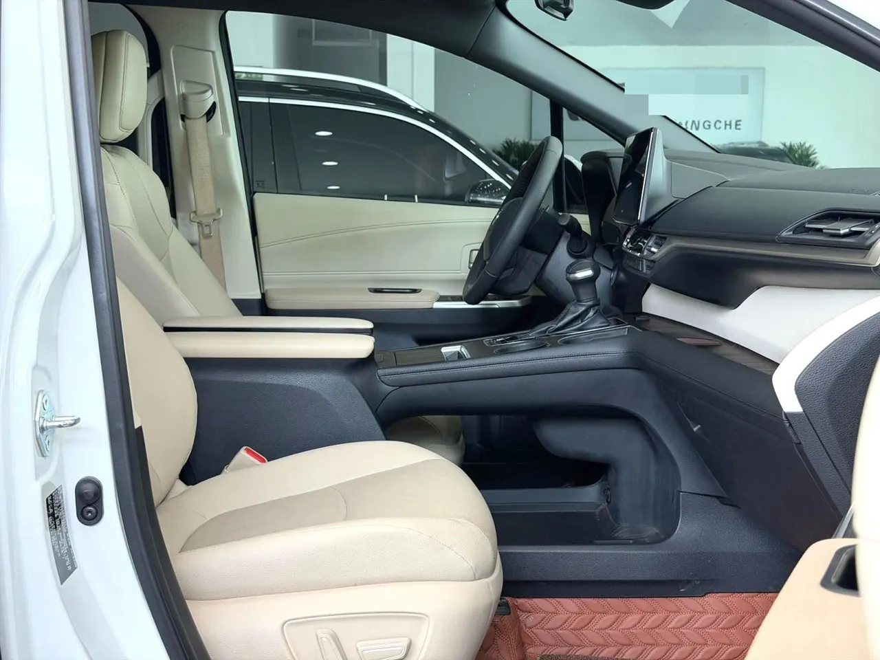 Toyota 2024 Grevia HYBRID 2.5 Stepless Premium PLUS Edition Automatic Gear 3