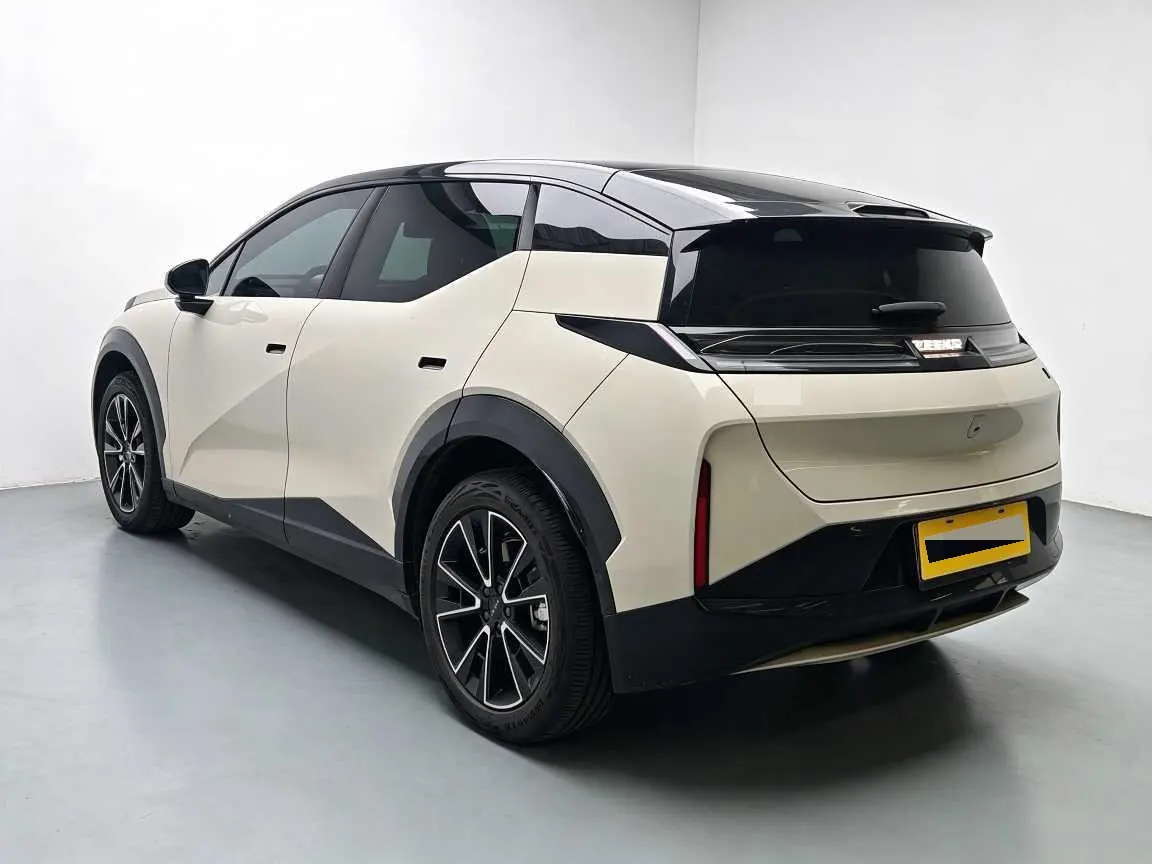 Zeekr 2024 Zeekr X five-seat four-wheel drive version of automatic gear 7