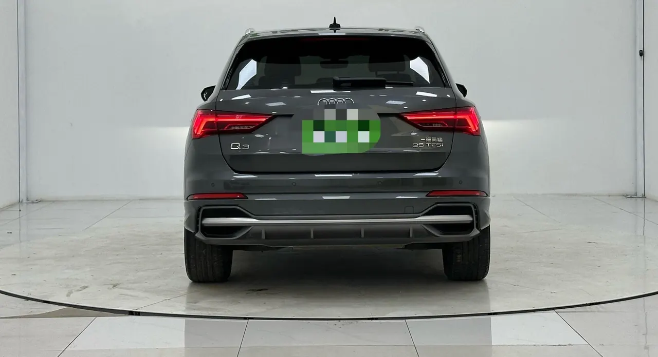 Audi 2022 Q3 1.4TFSI 35TFSI Aggressive Dynamic Automatic 2