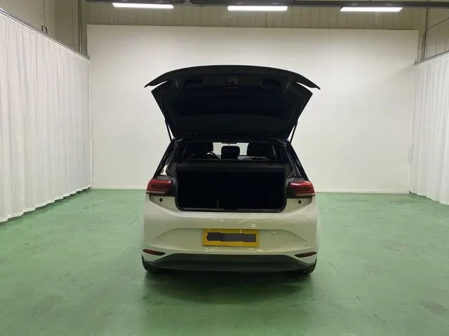 Volkswagen 2021 ID. 3 Pro Extremely Intelligent Automatic 8