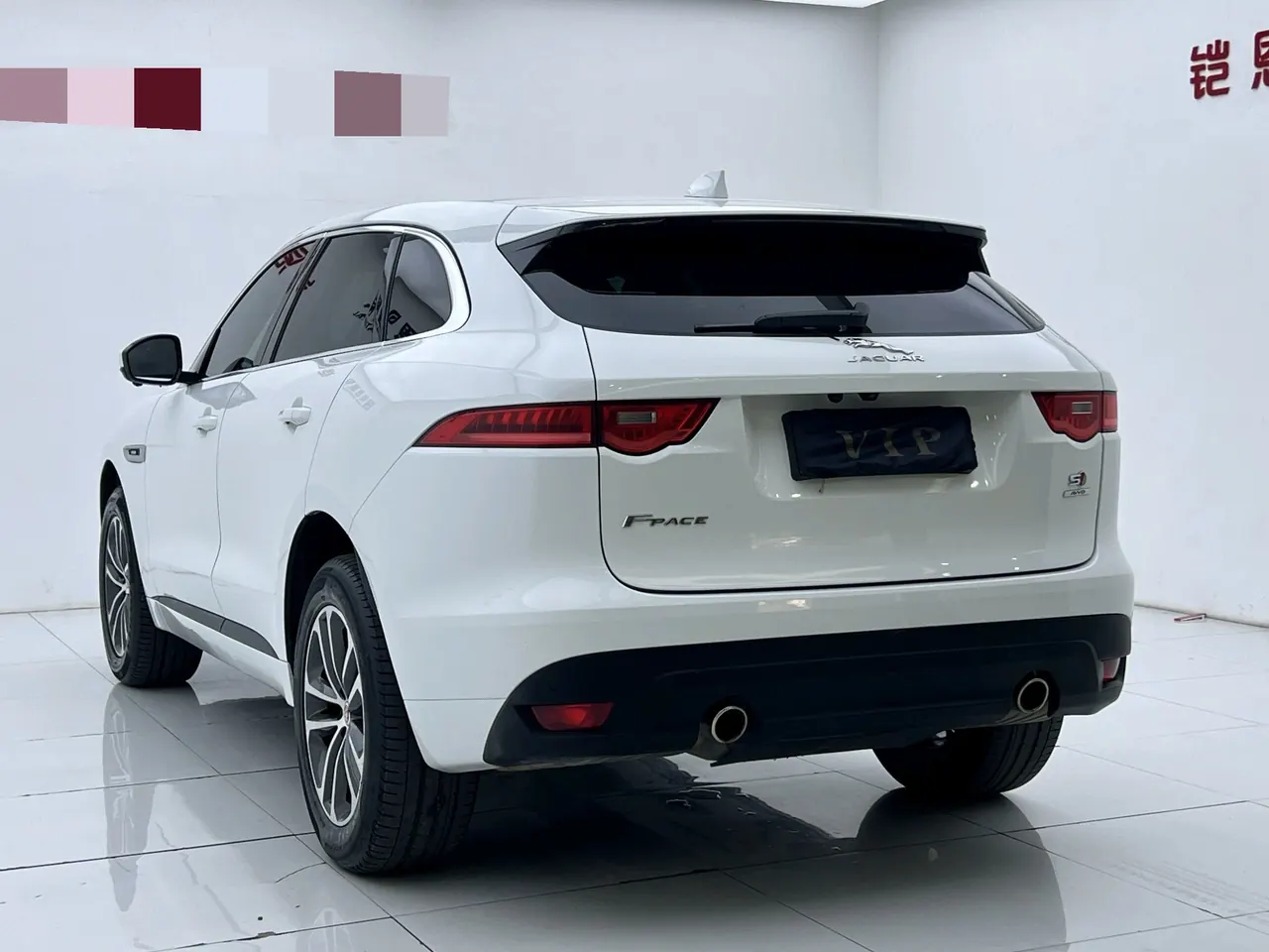 Jaguar F-PACE (Imported) 2020 F-PACE 2.0T City Premium Edition Automatic Gear 6