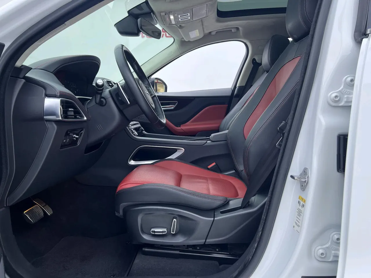 Jaguar F-PACE (Imported) 2020 F-PACE 2.0T City Premium Edition Automatic Gear 7