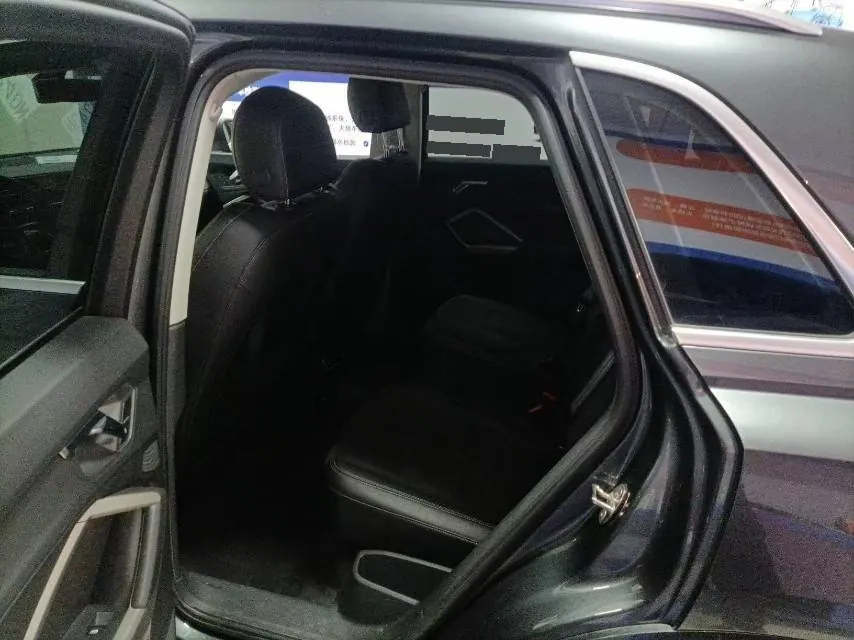 Audi 2020 Q3 1.4TFSI 35TFSI Aggressive Dynamic Automatic 3