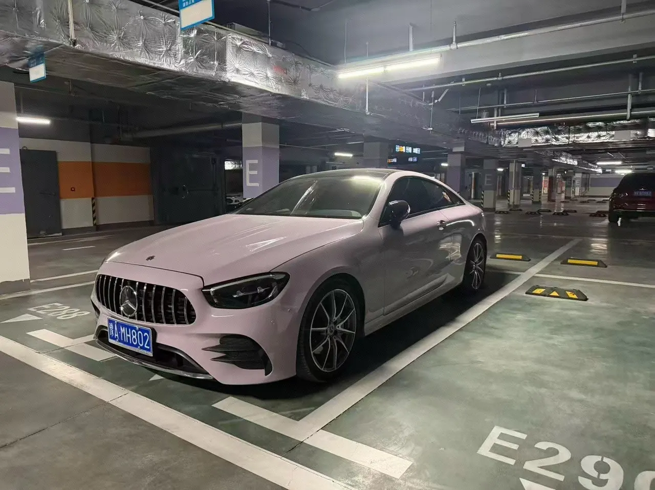 打开图片灯箱:Mercedes Benz Class E (Imported) 2020 E 260 Coupe 48V 1.5T Automatic Gear