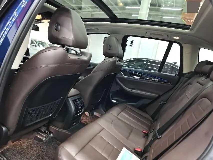 BMW 2020 X3 xDrive30i 2.0T Leading M Sports Suit Automatic Gear 3
