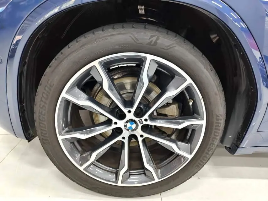BMW 2020 X3 xDrive30i 2.0T Leading M Sports Suit Automatic Gear 6