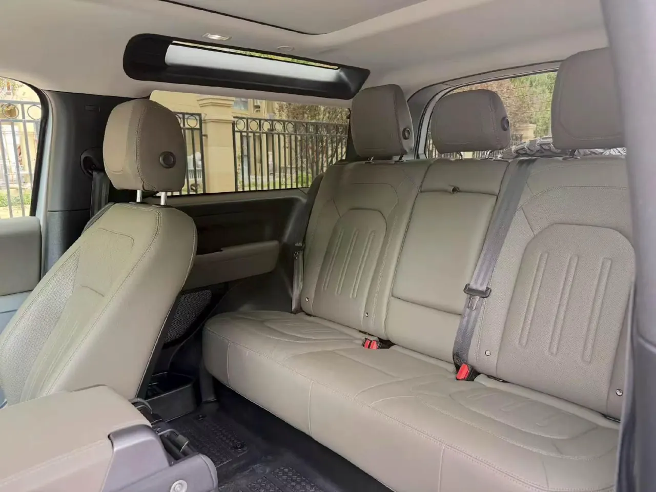 Land Rover Guard (Imported) 2022 Guard 90 48V 3.0T P400 XS Automatic Gear 6