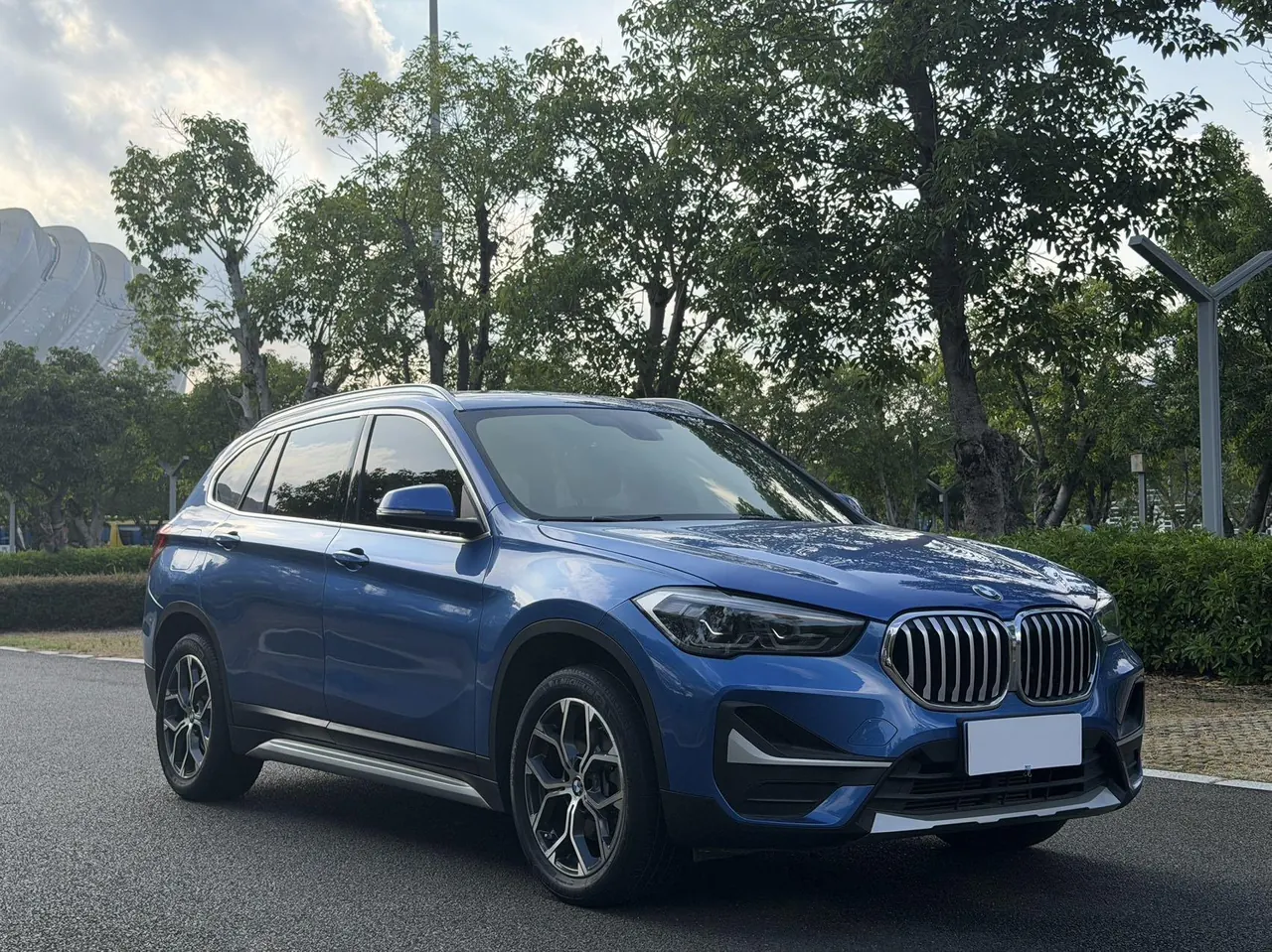 BMW 2020 X1 sDrive20Li 1.5T exclusive automatic gear 3