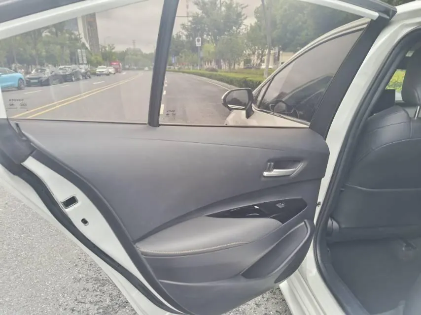 Toyota 2021 Lingshang 2.0 Stepless Deluxe Edition Automatic Gear 4