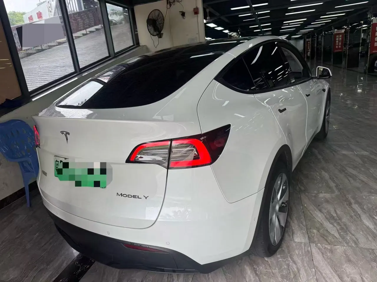 Tesla 2021 Model Y Standard Endurance Rear Drive Automatic Gear 5