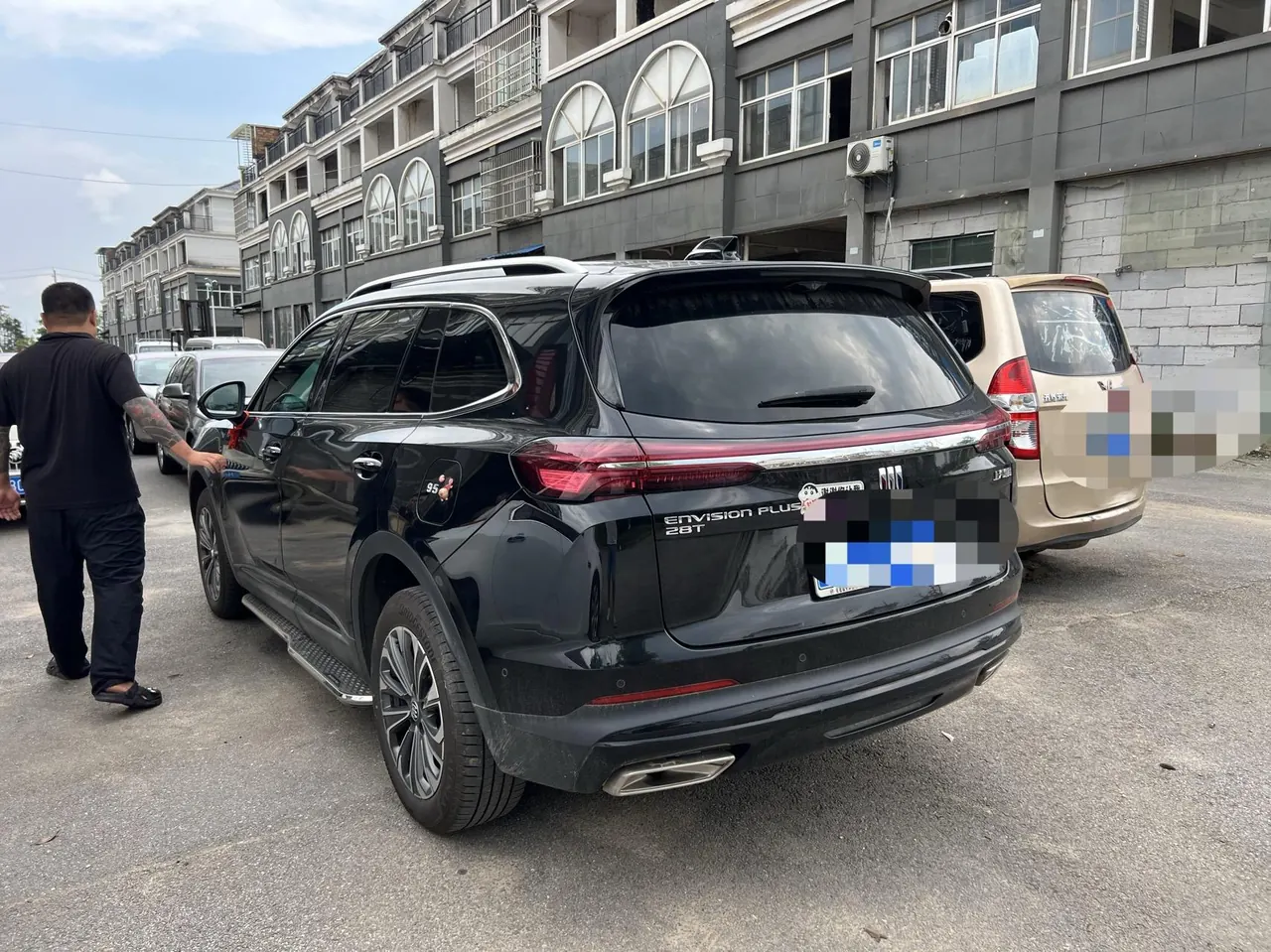 Open image lightbox: Buick 2025 Angkewei Plus 2.0T 28T Two-Drive Platinum Edition Automatic Gear