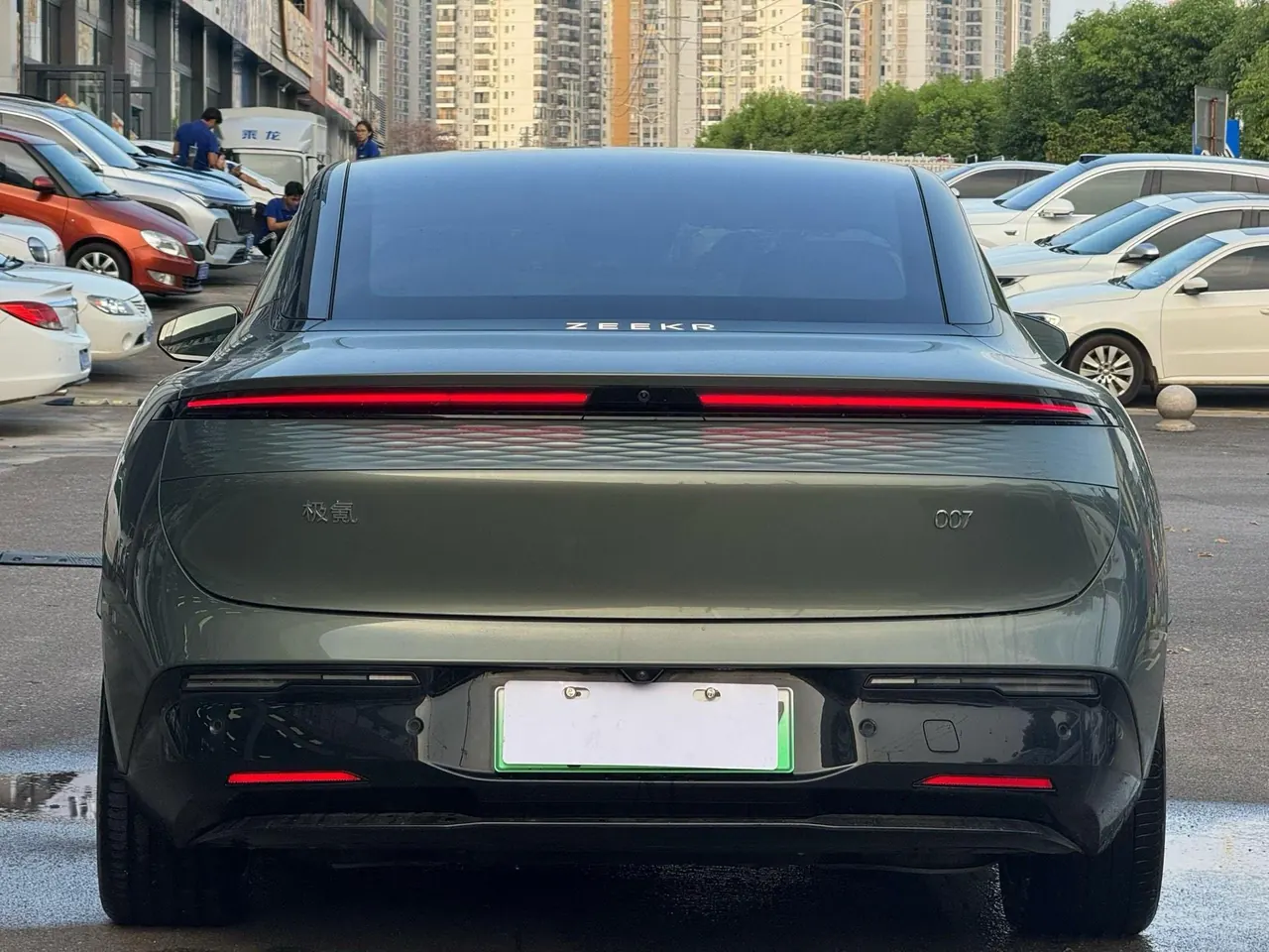 Zeekr 2025 Zeekr 007 Long Endurance Rear Drive Smart Driving Edition 100kWh Automatic Transmission 8