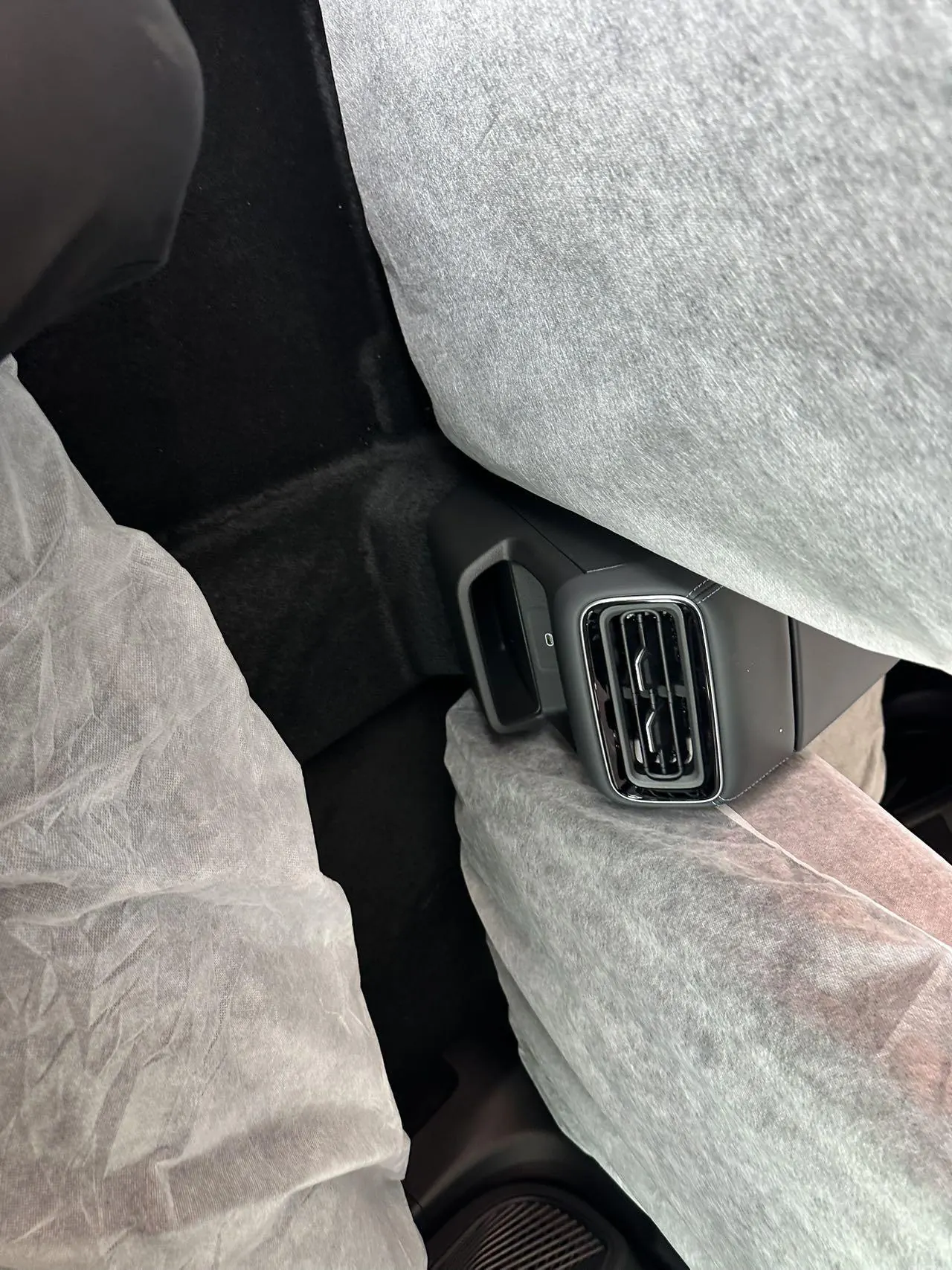 Geely 2026 Xingrui i-HEV 1.5 Zhiqing Hybrid Lingyun Edition Automatic Gear 7