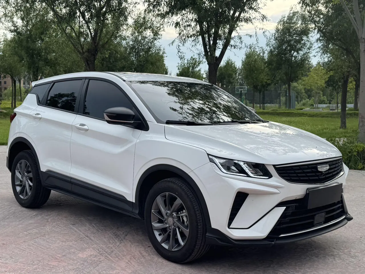 Geely 2025 Binyue 1.5 Stepless Super MAX Automatic Gear 3