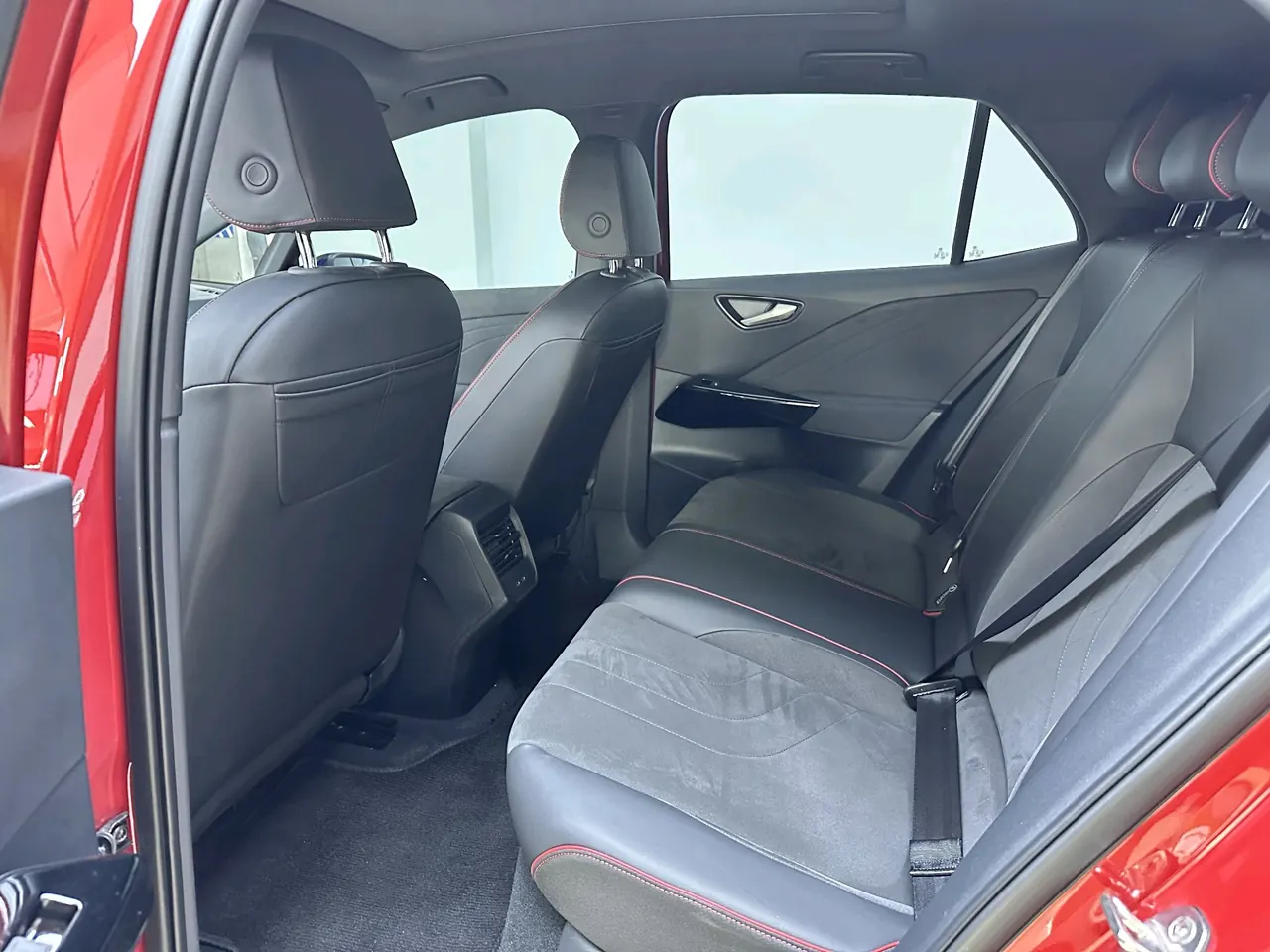 Volkswagen 2026 ID. 3 Smart Extremely Smart GTX Kit Automatic 6