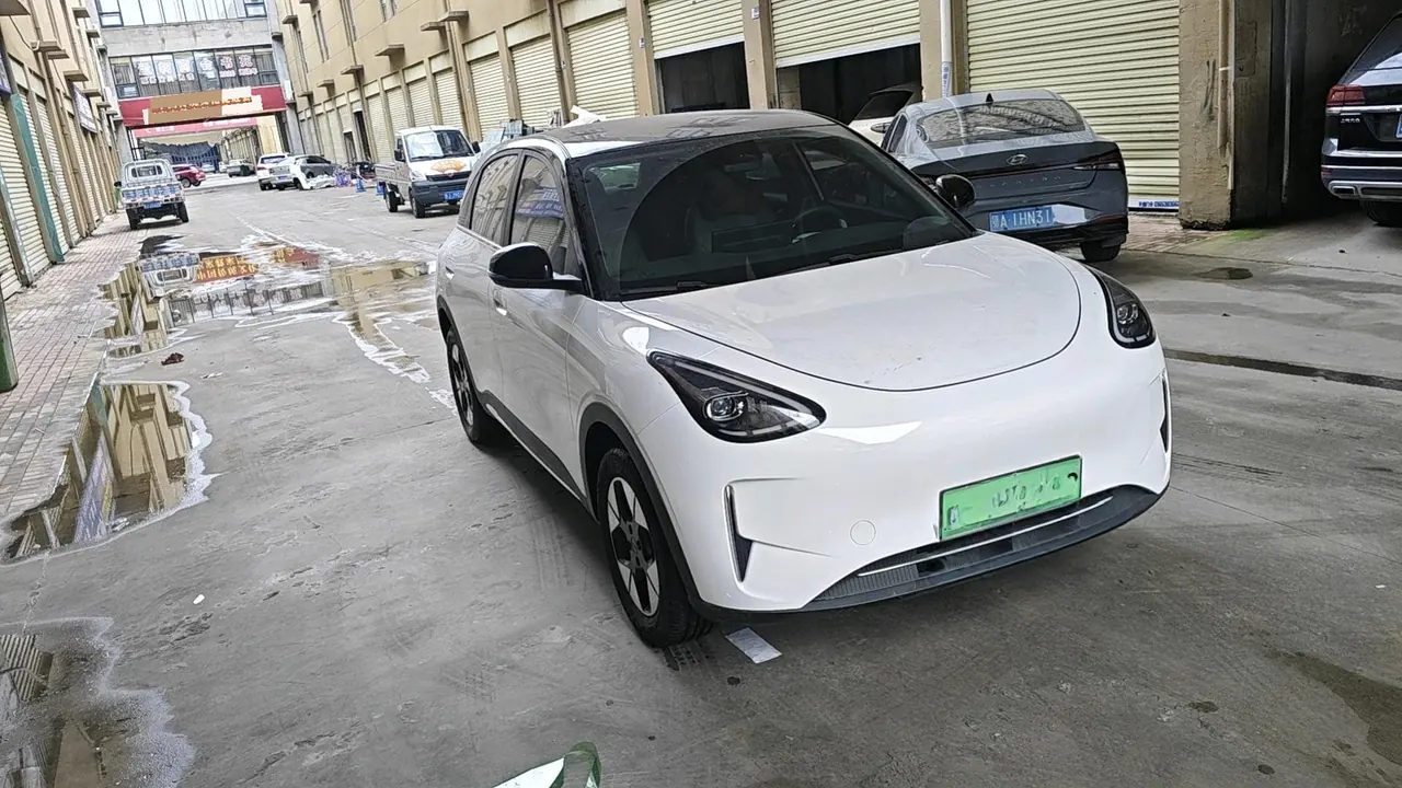 Geely 2025 Star Wish UP 410km Discovery Edition Automatic Gear 2