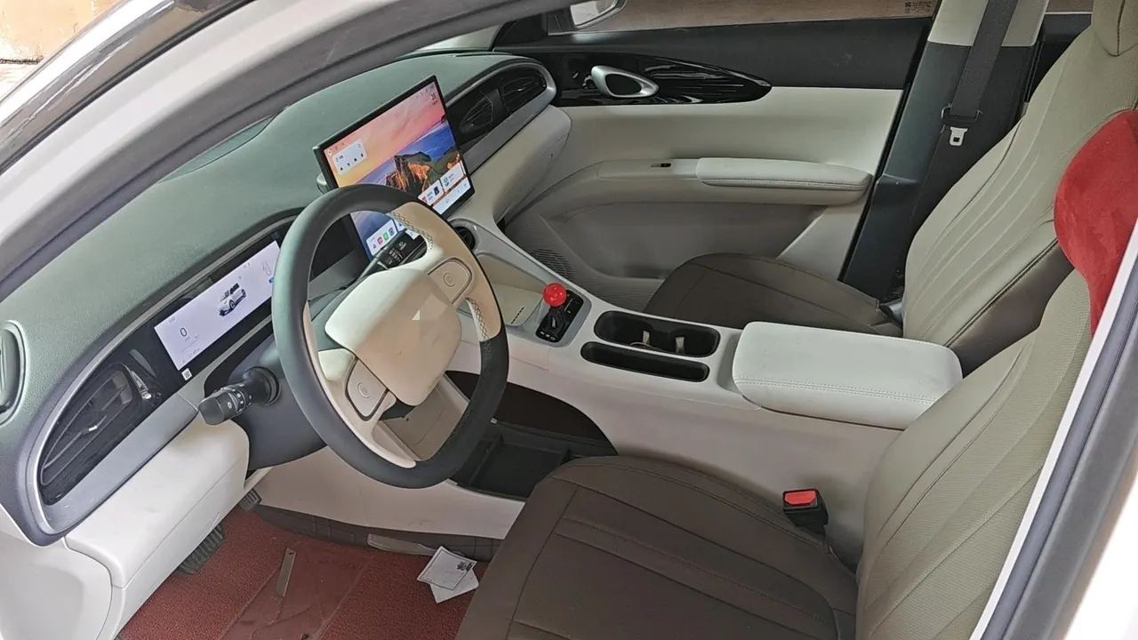 Geely 2025 Star Wish UP 410km Discovery Edition Automatic Gear 4