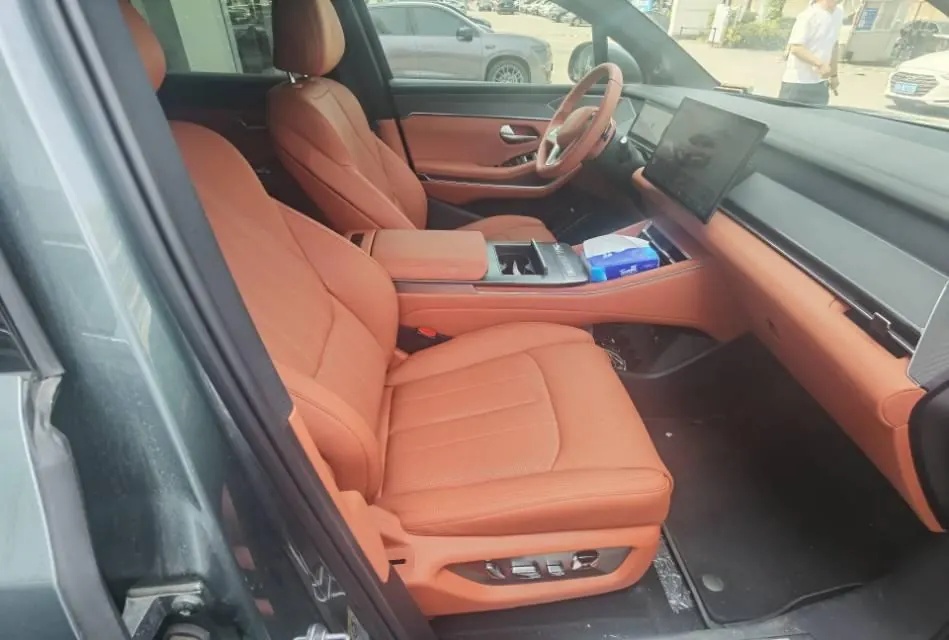 BYD 2025 Tang L EV 600KM four-wheel drive laser Radar flagship automatic gear 6
