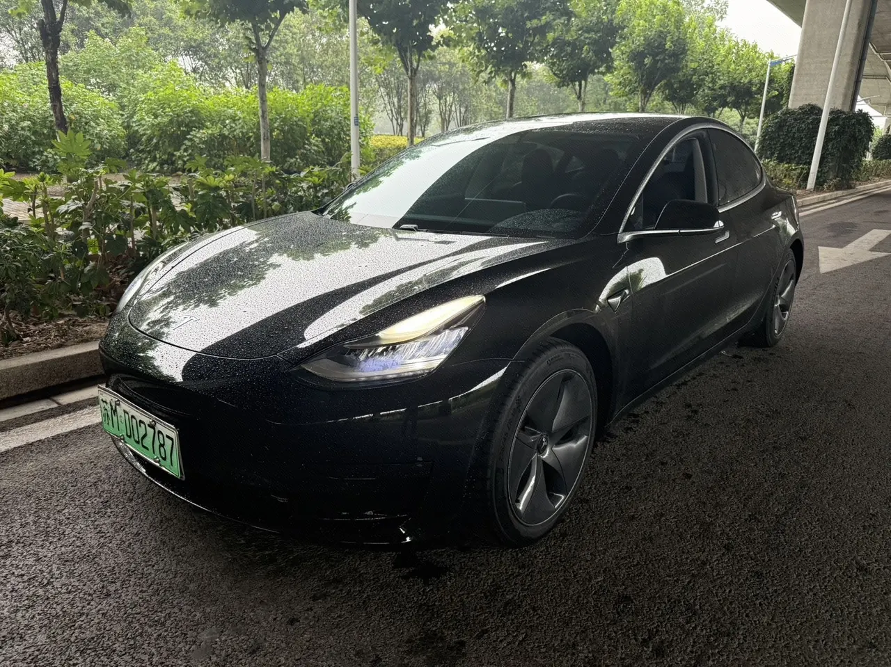 打开图片灯箱:Tesla 2020 Model 3 Standard Endurance Rear Drive Upgraded Automatic Gear