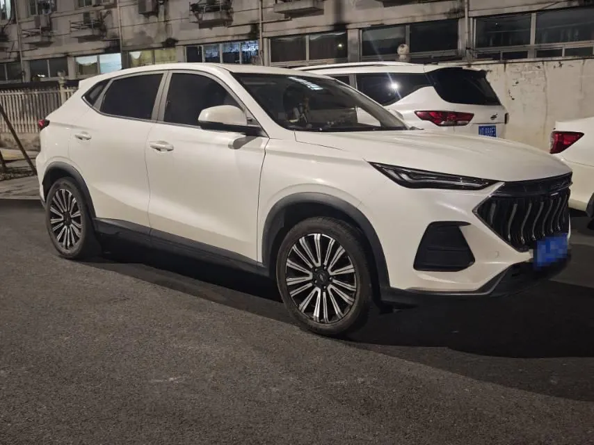 Oshan 2022 X5 1.5T chivalrous version of automatic gear 3