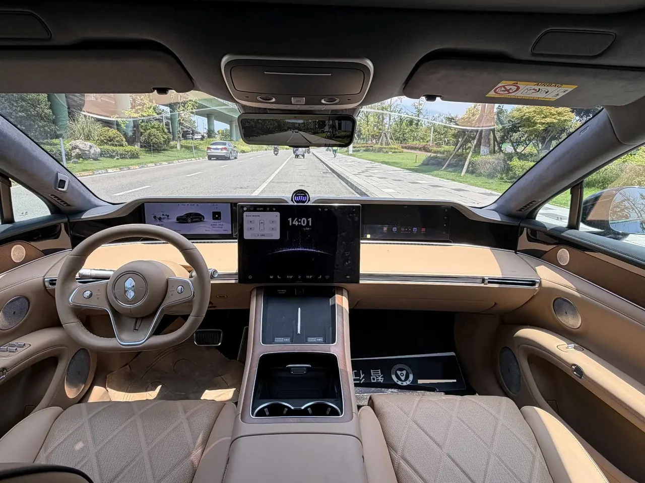 Luxeed 2026 S9 Ultra Rear Drive 53kWh Automatic 15