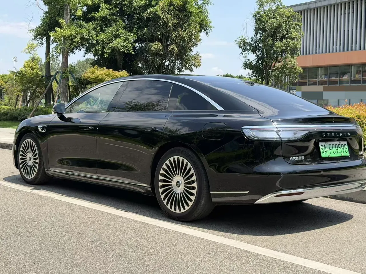 Luxeed 2026 S9 Ultra Rear Drive 53kWh Automatic 2