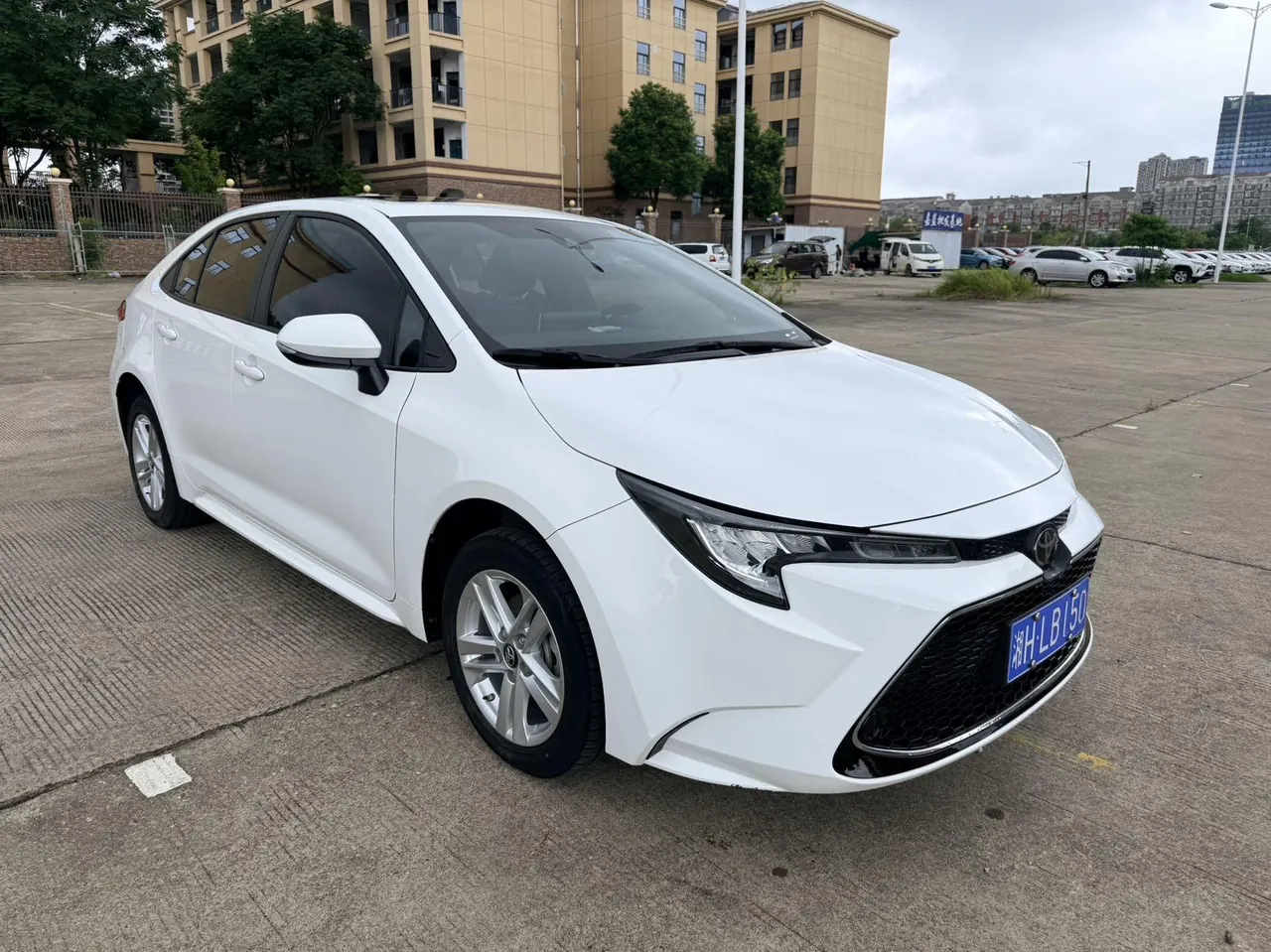 Toyota 2022 Lei Ling 1.2T Stepless 185T Deluxe Automatic Gear 3