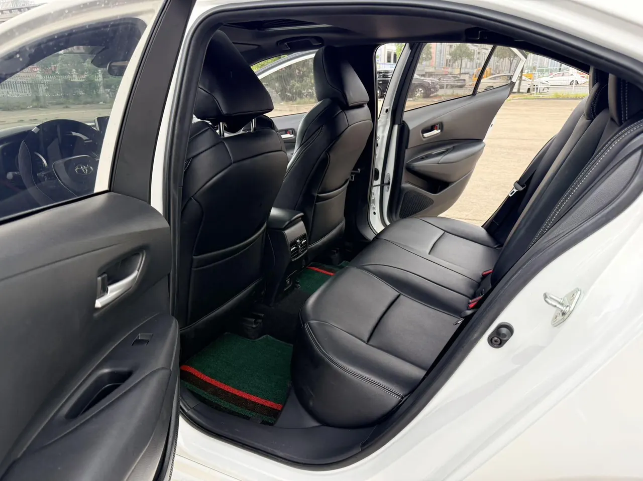 Toyota 2022 Lei Ling 1.2T Stepless 185T Deluxe Automatic Gear 9