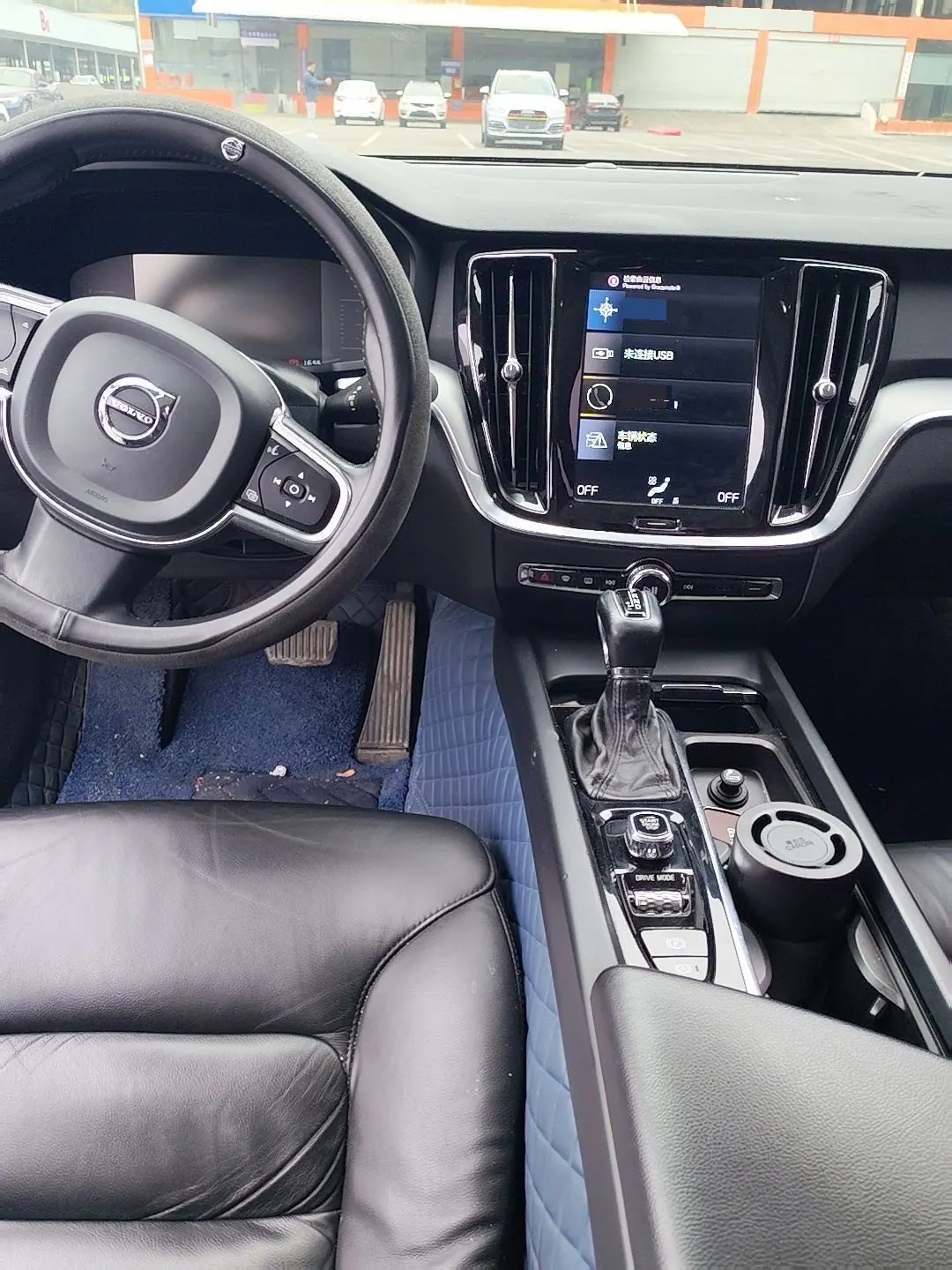 Volvo 2020 S60 2.0T T4 Zhiyi Deluxe Edition Automatic Gear 6