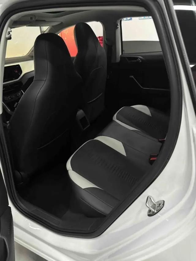 Volkswagen 2023 POLO Plus 1.5 Colorful Technology Edition Automatic Gear 3