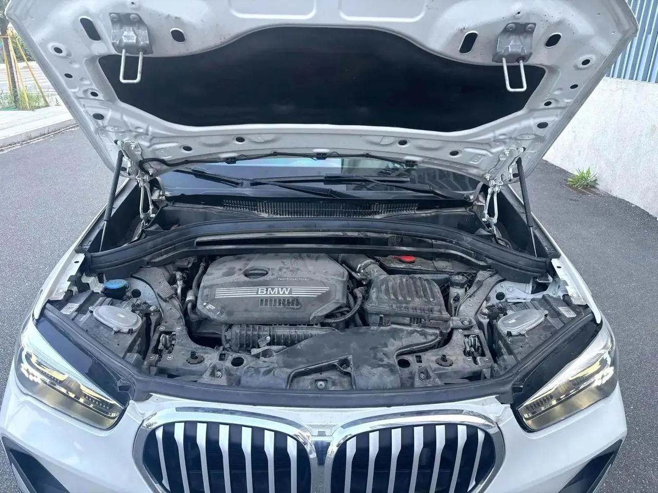 BMW 2022 X1 sDrive20Li 1.5T exclusive automatic gear 7